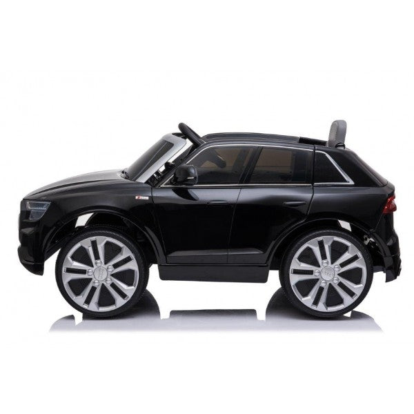 Audi Q8 Black