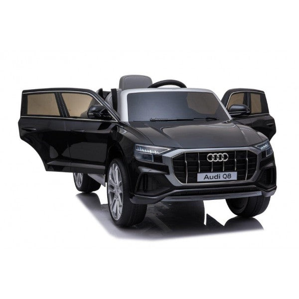 Audi Q8 Black